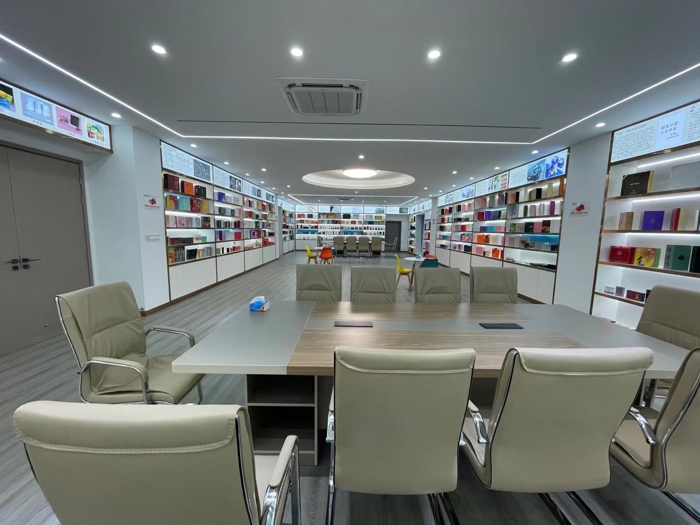 Packaging carton factory showroom pictures